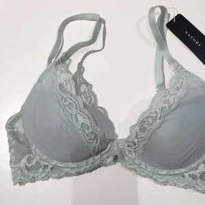 Natori Feathers bra. Size 32 B. Spring Mint